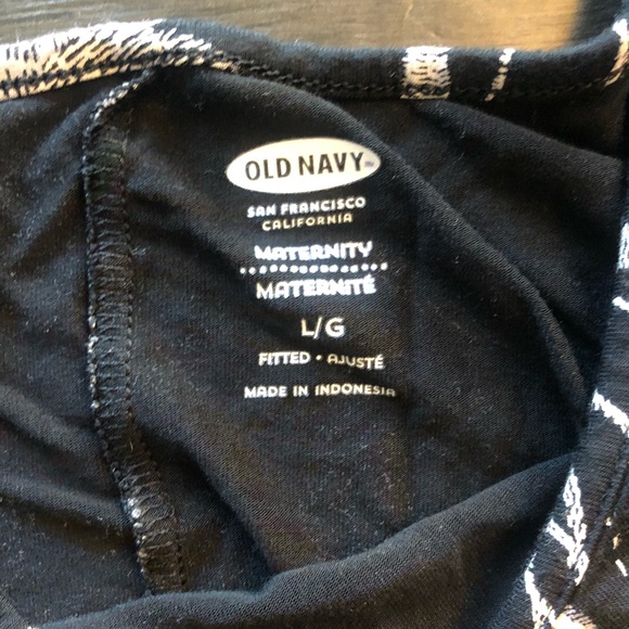 Old Navy Fitted Floral Maternity Midi Dress - Picture 4 of 4